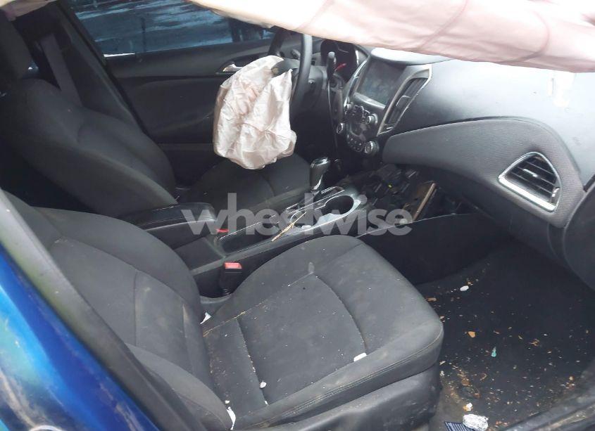 Photo 13 of 2017 Chevrolet Cruze LT AUTO (VIN 3G1BE6SM3HS545619)