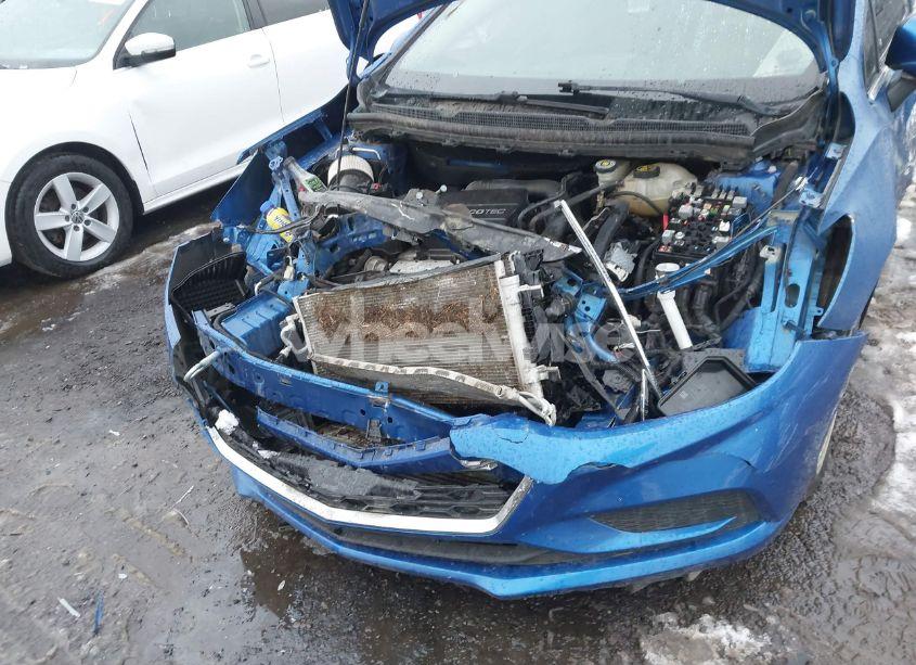 Photo 6 of 2017 Chevrolet Cruze LT AUTO (VIN 3G1BE6SM3HS545619)