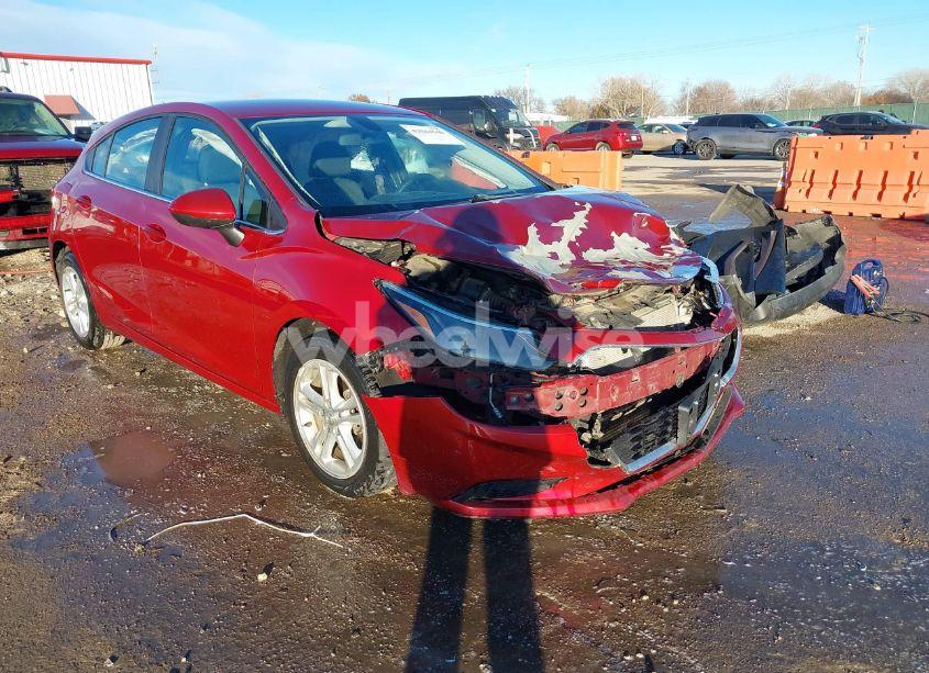 2017 Chevrolet Cruze LT AUTO (VIN 3G1BE6SM3HS583187) main photo