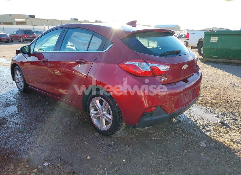 Photo 3 of 2017 Chevrolet Cruze LT AUTO (VIN 3G1BE6SM3HS583187)