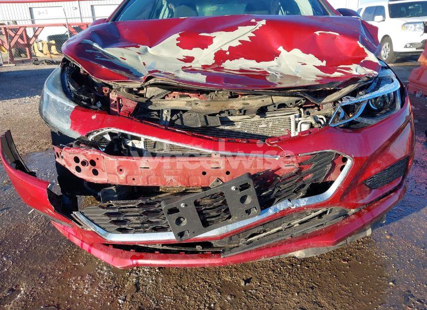 Photo 6 of 2017 Chevrolet Cruze LT AUTO (VIN 3G1BE6SM3HS583187)