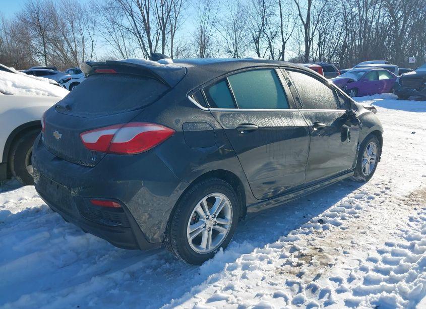 Photo 4 of 2017 Chevrolet Cruze LT AUTO (VIN 3G1BE6SM3HS593430)