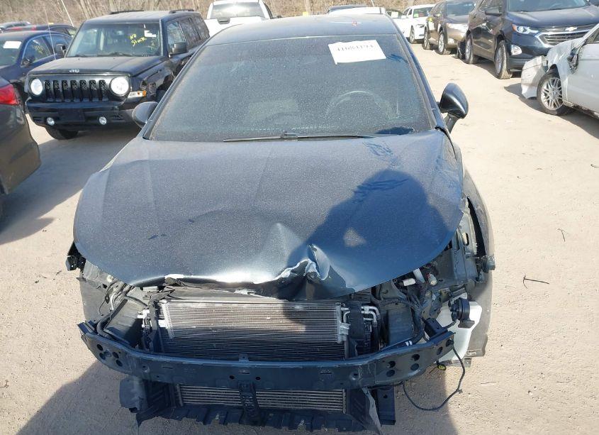 Photo 6 of 2017 Chevrolet Cruze LT AUTO (VIN 3G1BE6SM3HS593430)