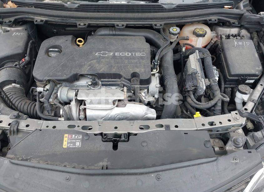 Photo 10 of 2018 Chevrolet Cruze LT AUTO (VIN 3G1BE6SM3JS522931)