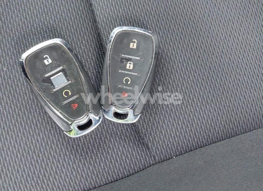 Photo 11 of 2018 Chevrolet Cruze LT AUTO (VIN 3G1BE6SM3JS522931)