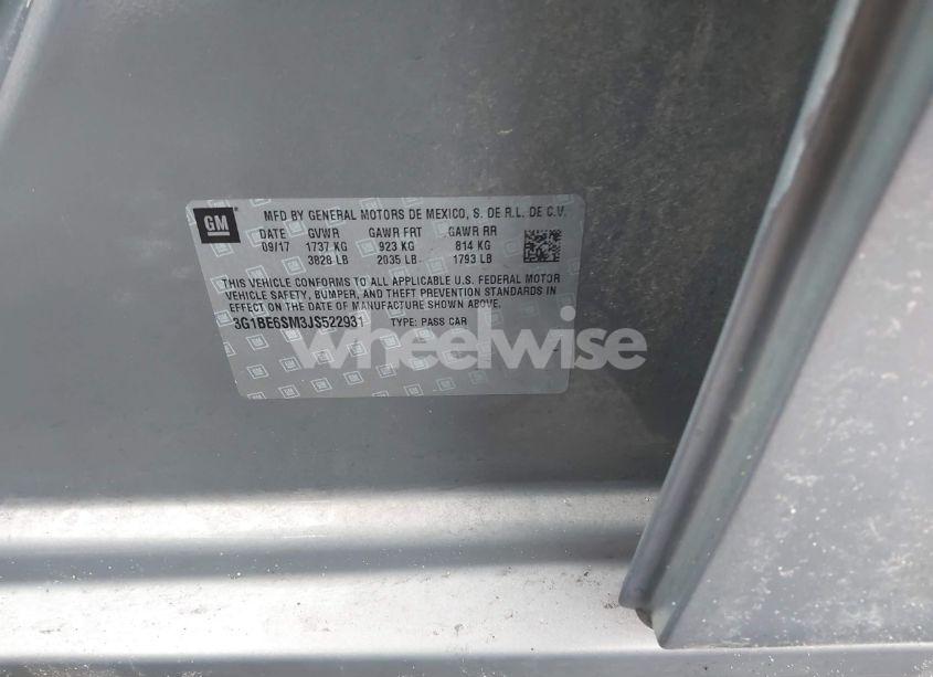 Photo 9 of 2018 Chevrolet Cruze LT AUTO (VIN 3G1BE6SM3JS522931)