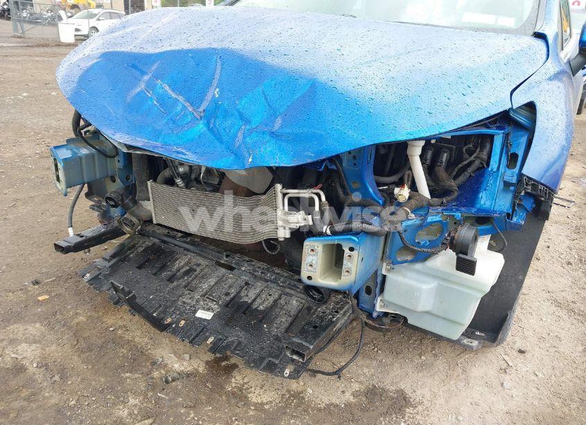 Photo 6 of 2018 Chevrolet Cruze LT AUTO (VIN 3G1BE6SM3JS592381)