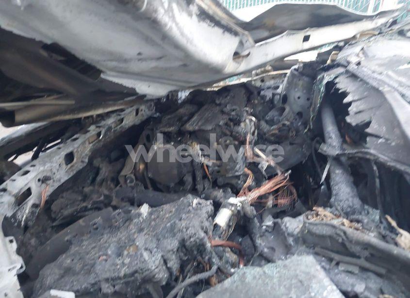 Photo 10 of 2018 Chevrolet Cruze LT AUTO (VIN 3G1BE6SM3JS631549)