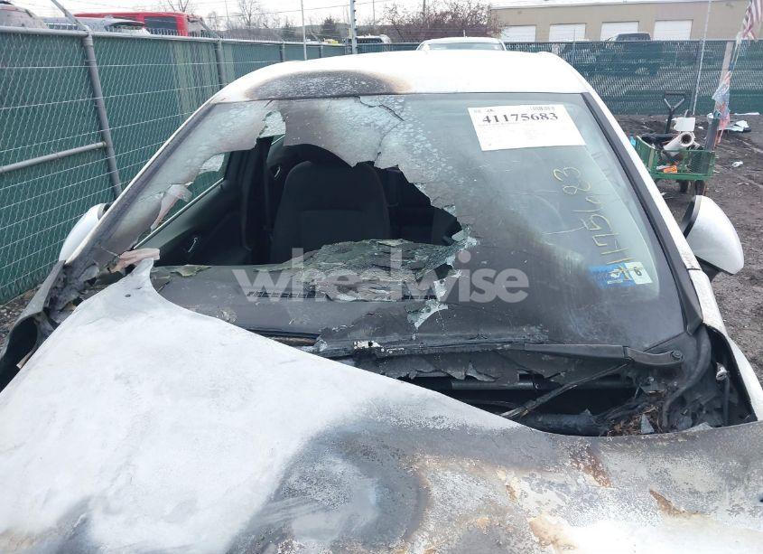 Photo 13 of 2018 Chevrolet Cruze LT AUTO (VIN 3G1BE6SM3JS631549)