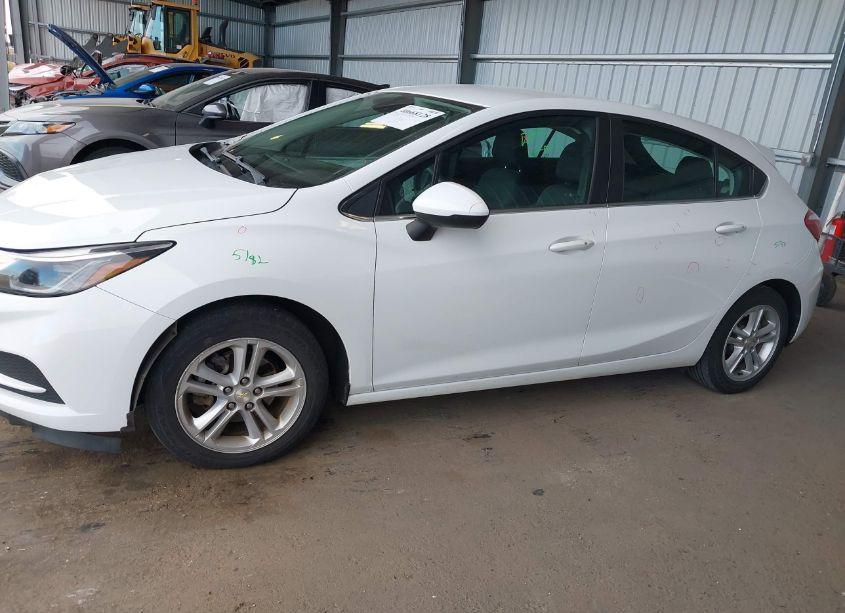 Photo 14 of 2017 Chevrolet Cruze LT AUTO (VIN 3G1BE6SM4HS520843)