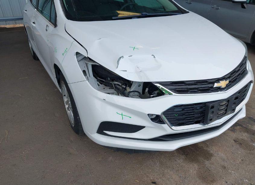 Photo 6 of 2017 Chevrolet Cruze LT AUTO (VIN 3G1BE6SM4HS520843)