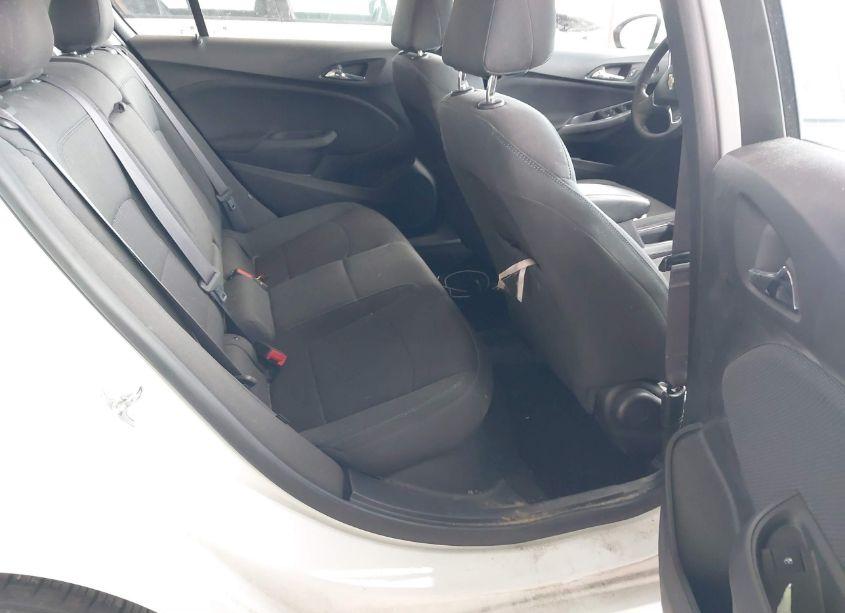 Photo 8 of 2017 Chevrolet Cruze LT AUTO (VIN 3G1BE6SM4HS520843)