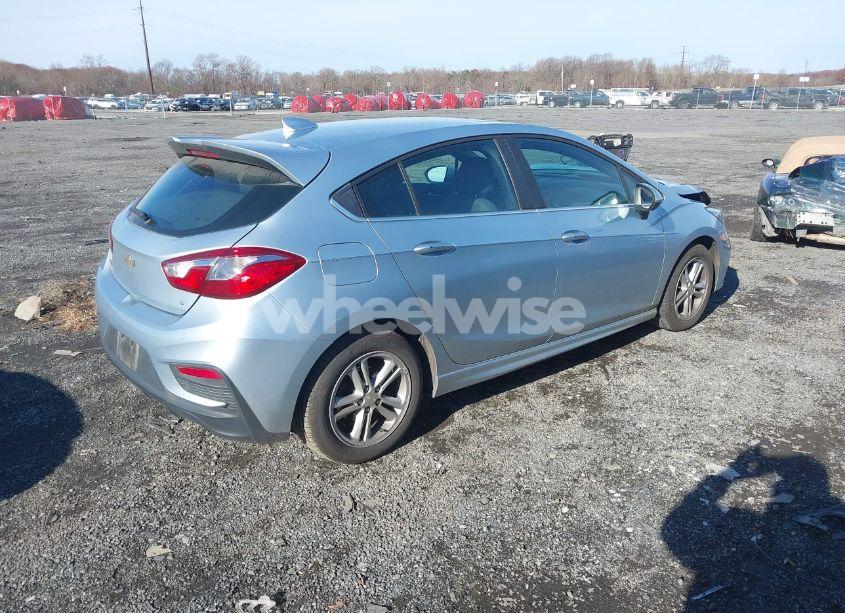 Photo 4 of 2017 Chevrolet Cruze LT AUTO (VIN 3G1BE6SM4HS560629)