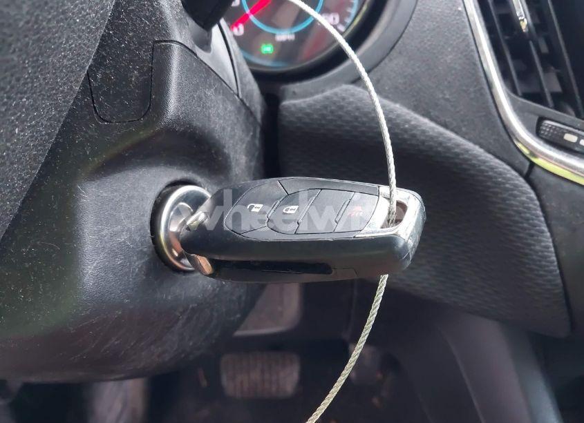 Photo 11 of 2017 Chevrolet Cruze LT AUTO (VIN 3G1BE6SM4HS582212)