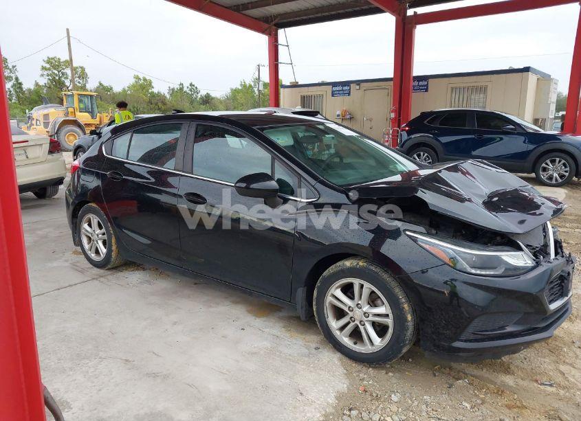 Photo 13 of 2017 Chevrolet Cruze LT AUTO (VIN 3G1BE6SM4HS582212)