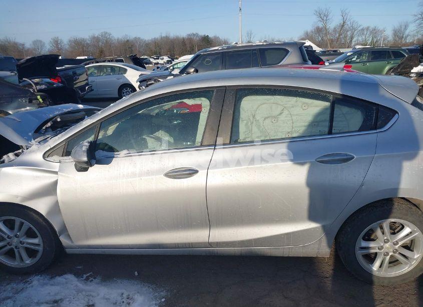 Photo 14 of 2017 Chevrolet Cruze LT AUTO (VIN 3G1BE6SM4HS583764)