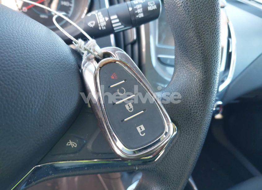 Photo 11 of 2018 Chevrolet Cruze LT AUTO (VIN 3G1BE6SM4JS594642)