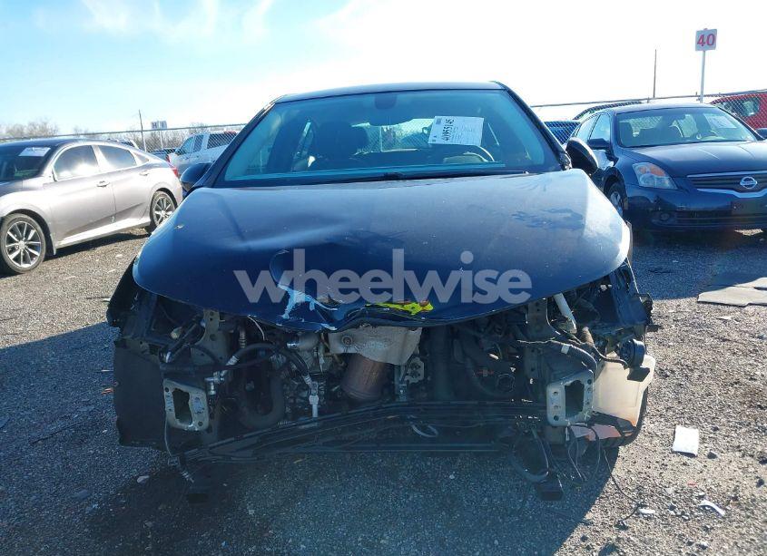 Photo 13 of 2018 Chevrolet Cruze LT AUTO (VIN 3G1BE6SM4JS594642)