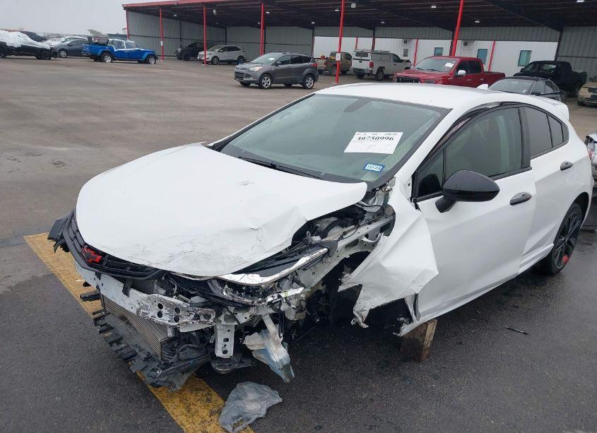 Photo 2 of 2018 Chevrolet Cruze LT AUTO (VIN 3G1BE6SM4JS651860)