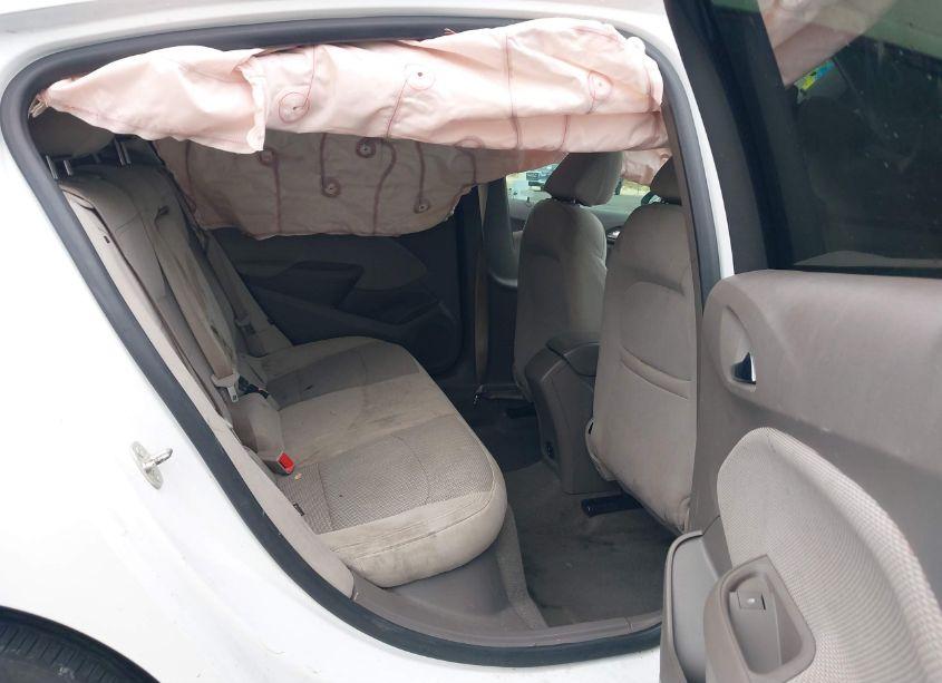 Photo 8 of 2018 Chevrolet Cruze LT AUTO (VIN 3G1BE6SM4JS651860)