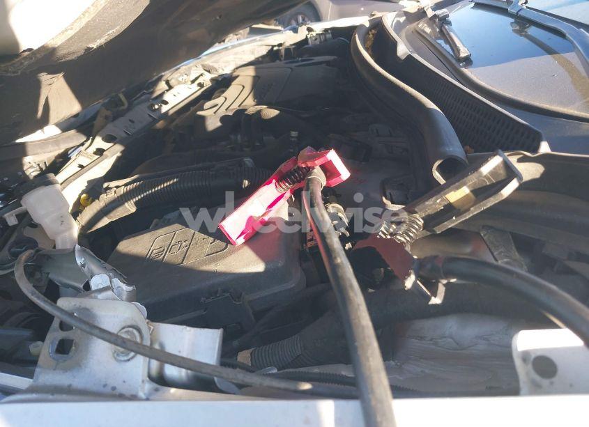 Photo 10 of 2018 Chevrolet Cruze LT AUTO (VIN 3G1BE6SM4JS652071)