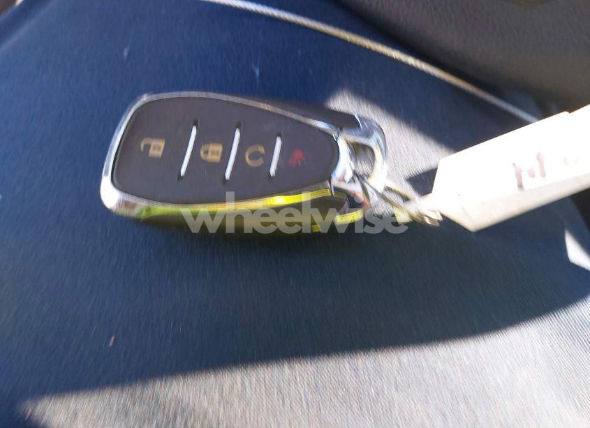 Photo 11 of 2017 Chevrolet Cruze LT AUTO (VIN 3G1BE6SM5HS529440)