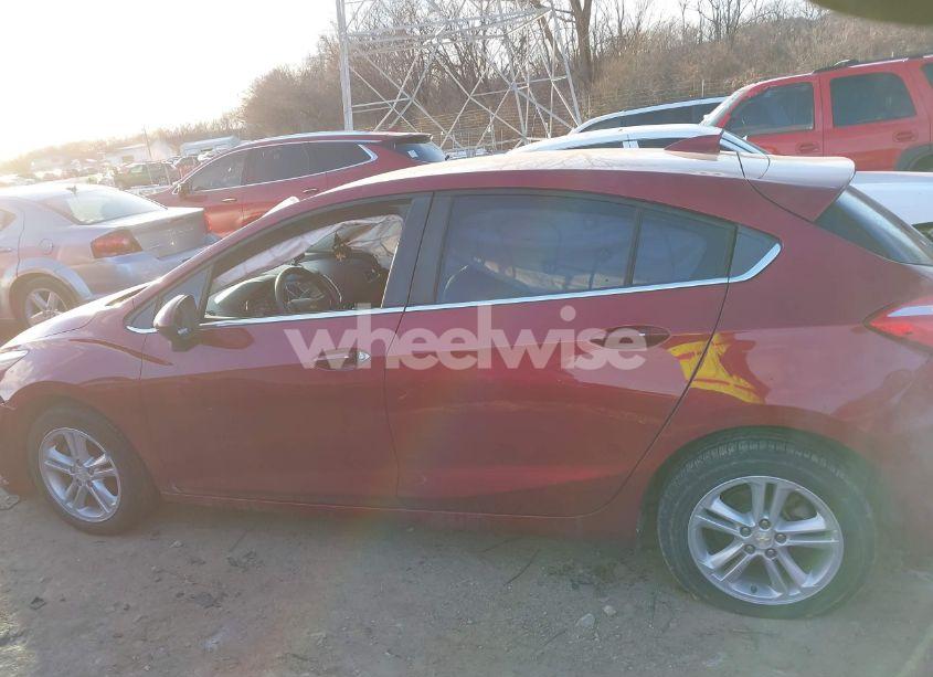 Photo 14 of 2017 Chevrolet Cruze LT AUTO (VIN 3G1BE6SM5HS555228)