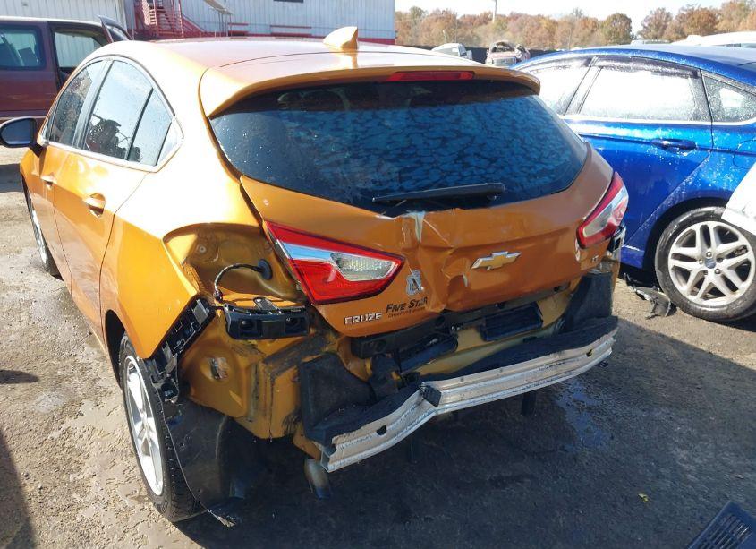 Photo 6 of 2017 Chevrolet Cruze LT AUTO (VIN 3G1BE6SM5HS562972)