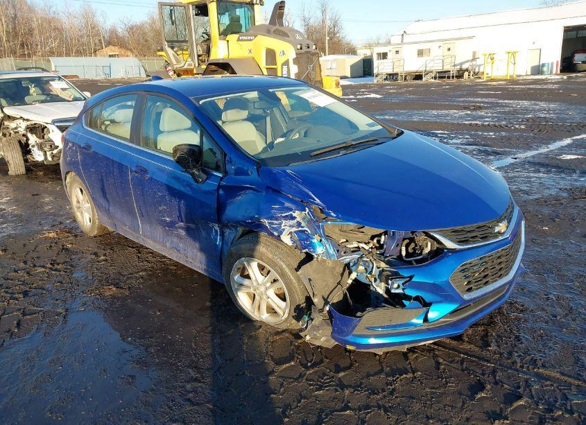 2017 Chevrolet Cruze LT AUTO (VIN 3G1BE6SM5HS593543) main photo