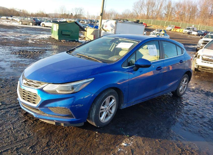Photo 2 of 2017 Chevrolet Cruze LT AUTO (VIN 3G1BE6SM5HS593543)