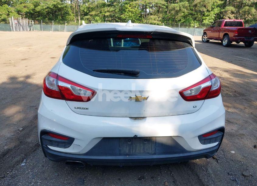 Photo 16 of 2017 Chevrolet Cruze LT AUTO (VIN 3G1BE6SM5HS607280)