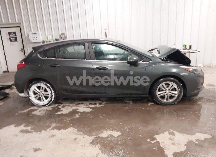 Photo 13 of 2017 Chevrolet Cruze LT AUTO (VIN 3G1BE6SM5HS614696)