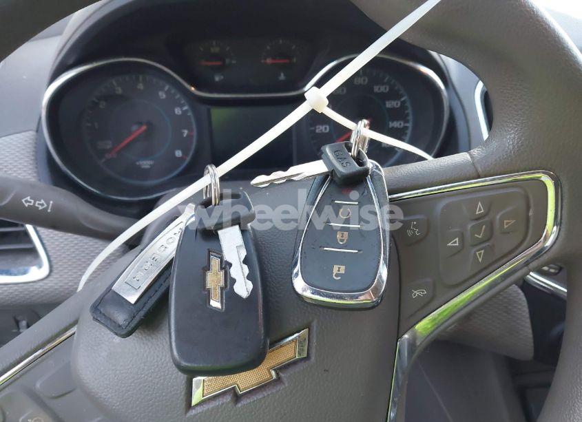 Photo 11 of 2017 Chevrolet Cruze LT AUTO (VIN 3G1BE6SM5HS615279)