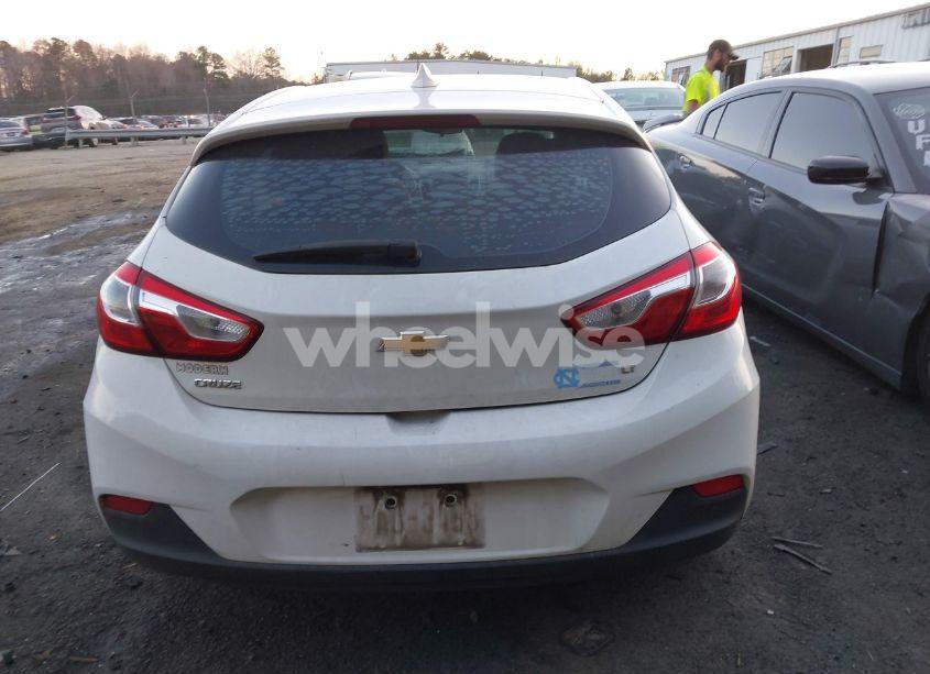 Photo 16 of 2017 Chevrolet Cruze LT AUTO (VIN 3G1BE6SM5HS615279)