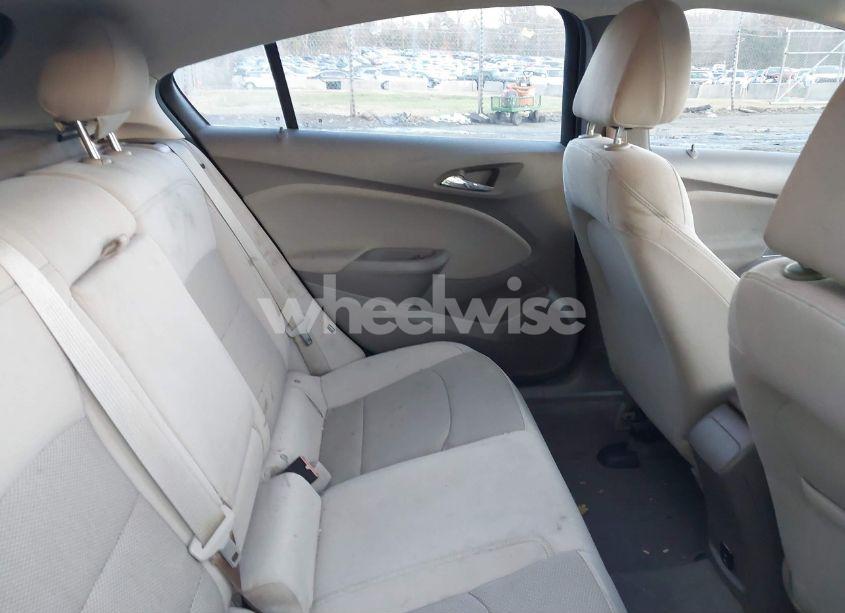 Photo 8 of 2017 Chevrolet Cruze LT AUTO (VIN 3G1BE6SM5HS615279)