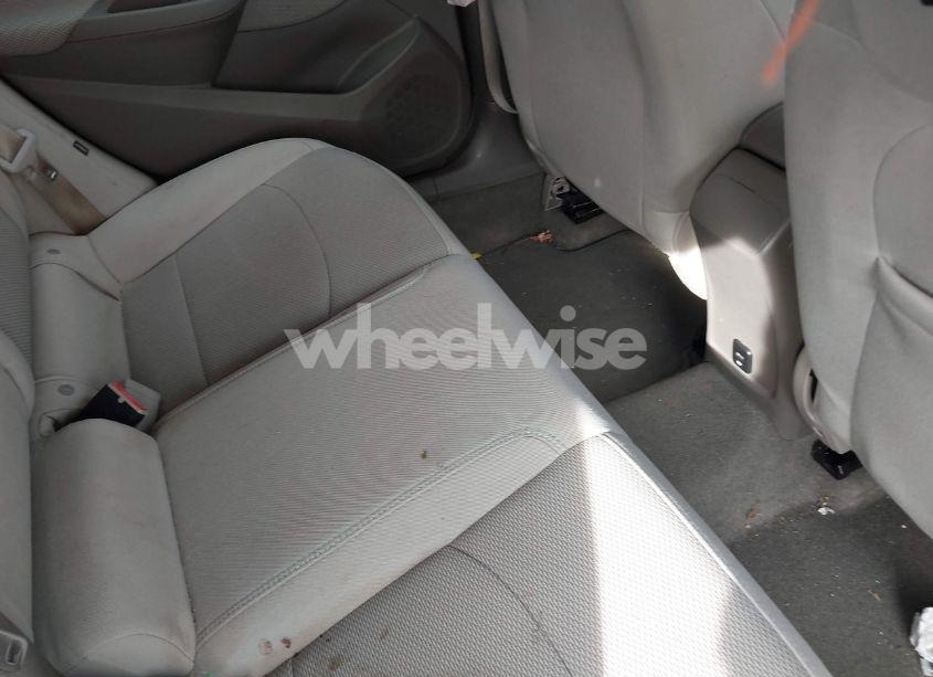 Photo 8 of 2018 Chevrolet Cruze LT AUTO (VIN 3G1BE6SM5JS606281)