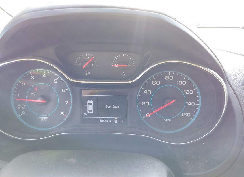 Photo 7 of 2018 Chevrolet Cruze LT AUTO (VIN 3G1BE6SM5JS633397)