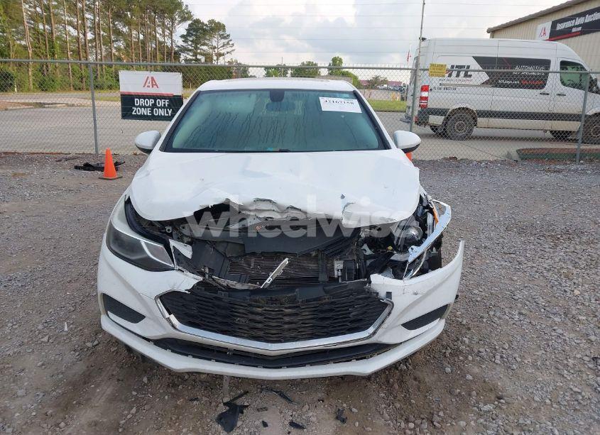 Photo 12 of 2018 Chevrolet Cruze LT AUTO (VIN 3G1BE6SM5JS646893)