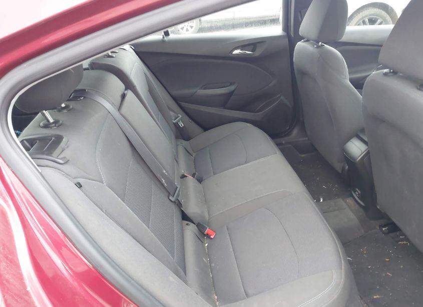 Photo 8 of 2019 Chevrolet Cruze LT (VIN 3G1BE6SM5KS566656)