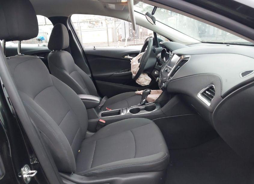 Photo 5 of 2017 Chevrolet Cruze LT AUTO (VIN 3G1BE6SM6HS510251)