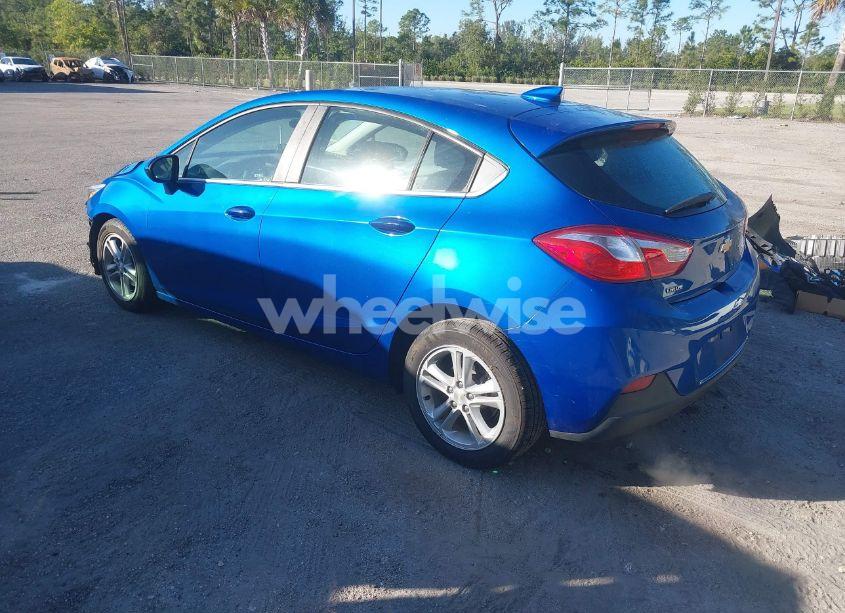 Photo 3 of 2017 Chevrolet Cruze LT AUTO (VIN 3G1BE6SM6HS516020)