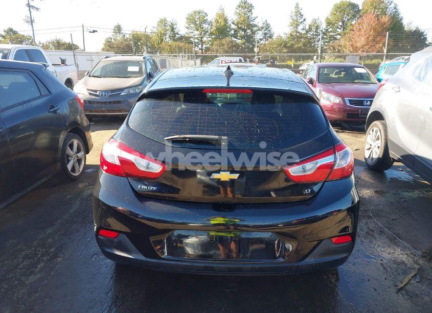 Photo 16 of 2017 Chevrolet Cruze LT AUTO (VIN 3G1BE6SM6HS570692)