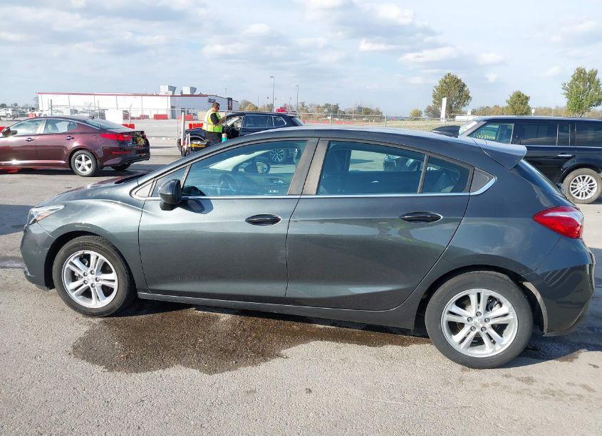 Photo 14 of 2017 Chevrolet Cruze LT AUTO (VIN 3G1BE6SM6HS592286)