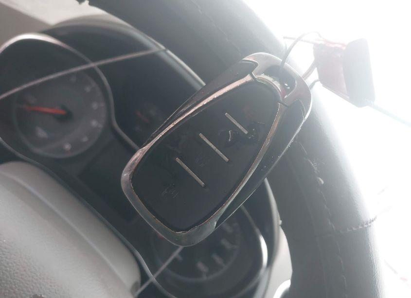 Photo 11 of 2018 Chevrolet Cruze LT AUTO (VIN 3G1BE6SM6JS516928)