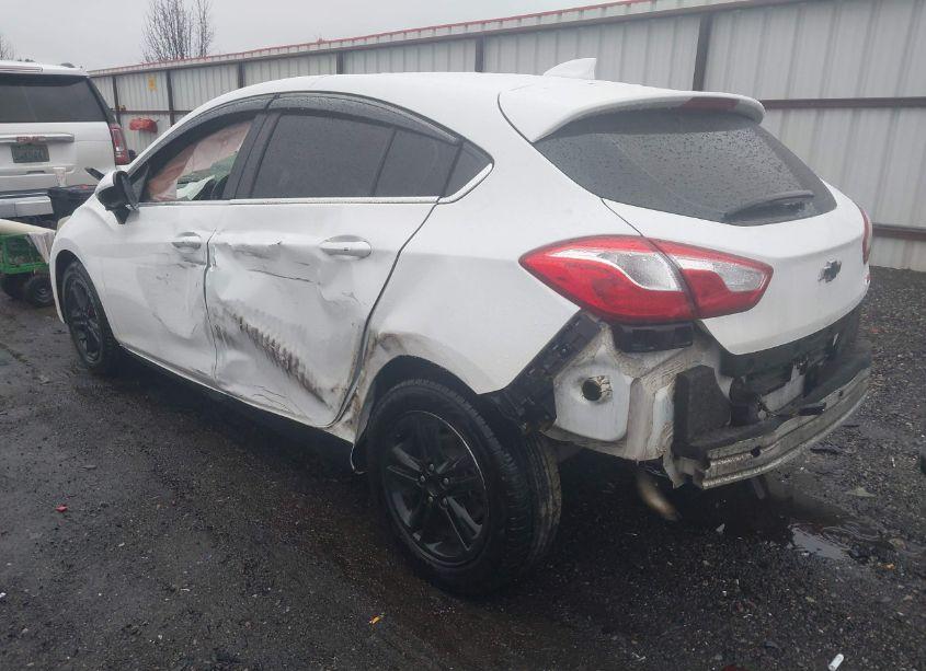 Photo 3 of 2018 Chevrolet Cruze LT AUTO (VIN 3G1BE6SM6JS516928)