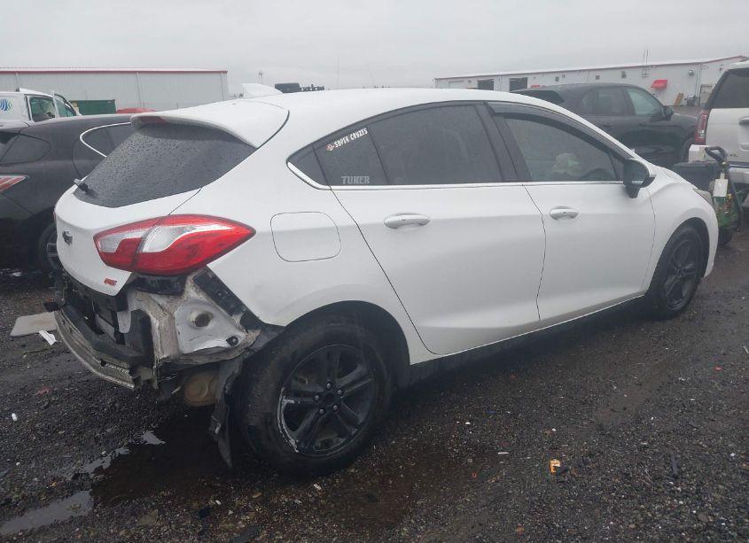 Photo 4 of 2018 Chevrolet Cruze LT AUTO (VIN 3G1BE6SM6JS516928)