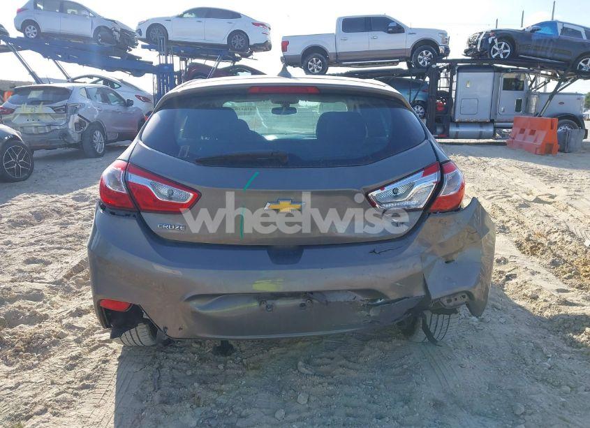 Photo 17 of 2018 Chevrolet Cruze LT AUTO (VIN 3G1BE6SM6JS646868)