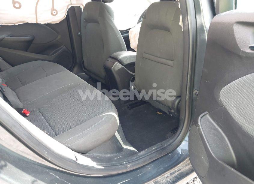 Photo 8 of 2018 Chevrolet Cruze LT AUTO (VIN 3G1BE6SM6JS654260)