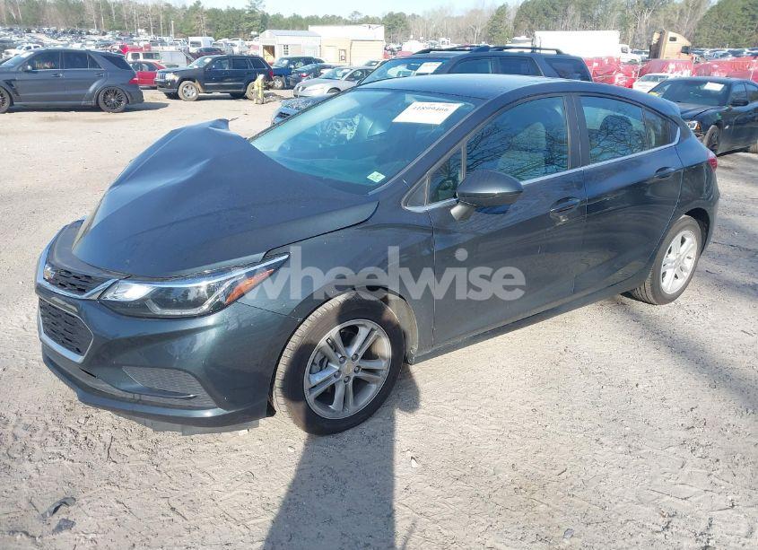 Photo 2 of 2017 Chevrolet Cruze LT (VIN 3G1BE6SM7HS518990)