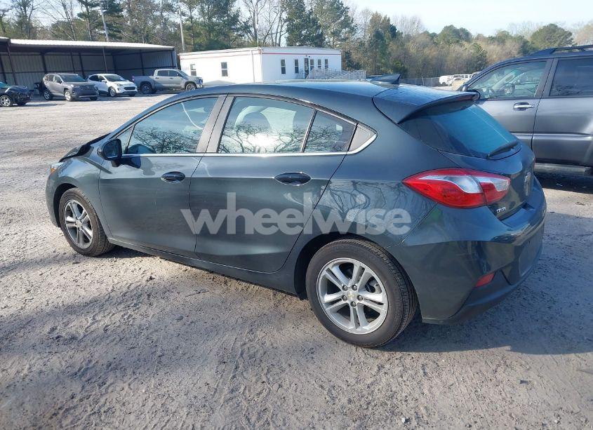 Photo 3 of 2017 Chevrolet Cruze LT (VIN 3G1BE6SM7HS518990)